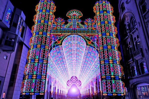 Lichtfestival (Light Festival) - Belgian Festival Discovers A Divine Use For LED Lights - in historic city of Ghent, Belgium