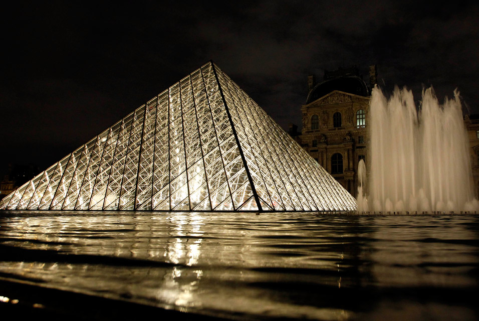 State-Of-The-Art LEDs Light The Way At The Louvre