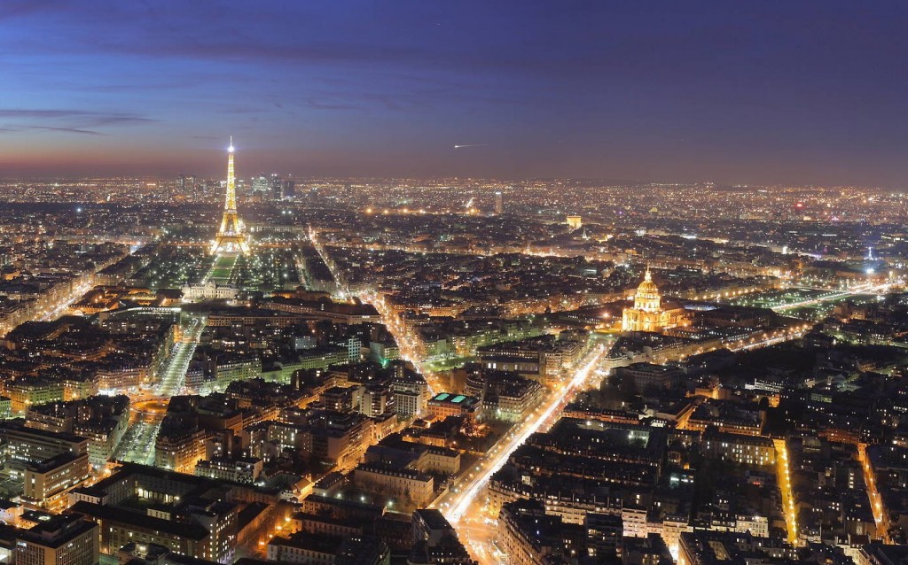 LED Lights Transform La Tour Montparnasse In Paris